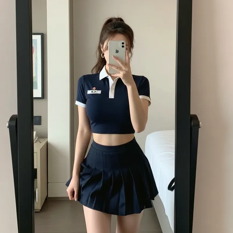호텔 객실의 여성 이미지