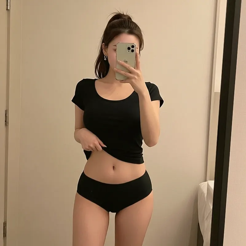 호텔 객실의 여성 이미지